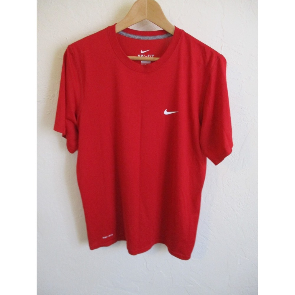 Nike Dry Fit T Shirt Size Medium Red
